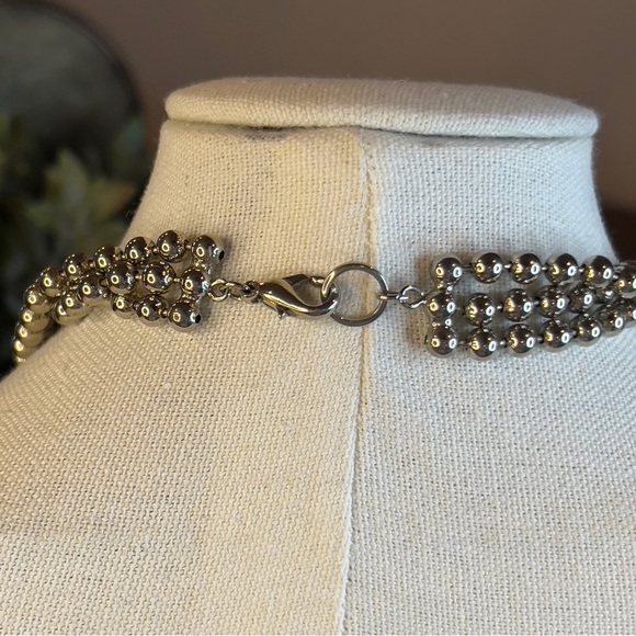 Colorful Beaded Necklace perfect for Spring/Summer - Picture 6 of 8